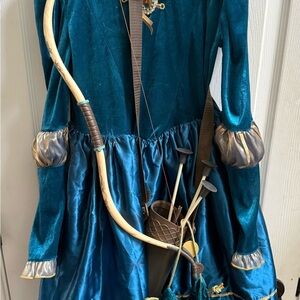 Disney Parks MERIDA Dress Costume Girl Sz Large Includes Bow Quiver Arrows Purse